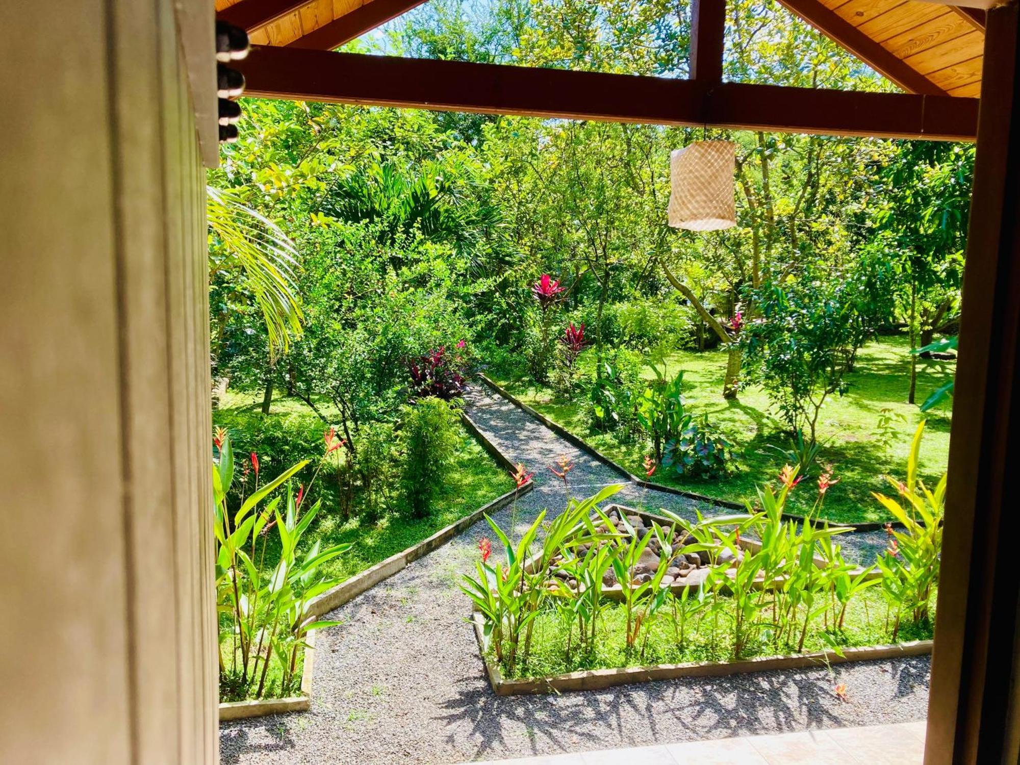 Suncity Privacy Cottages Udawalawe Esterno foto