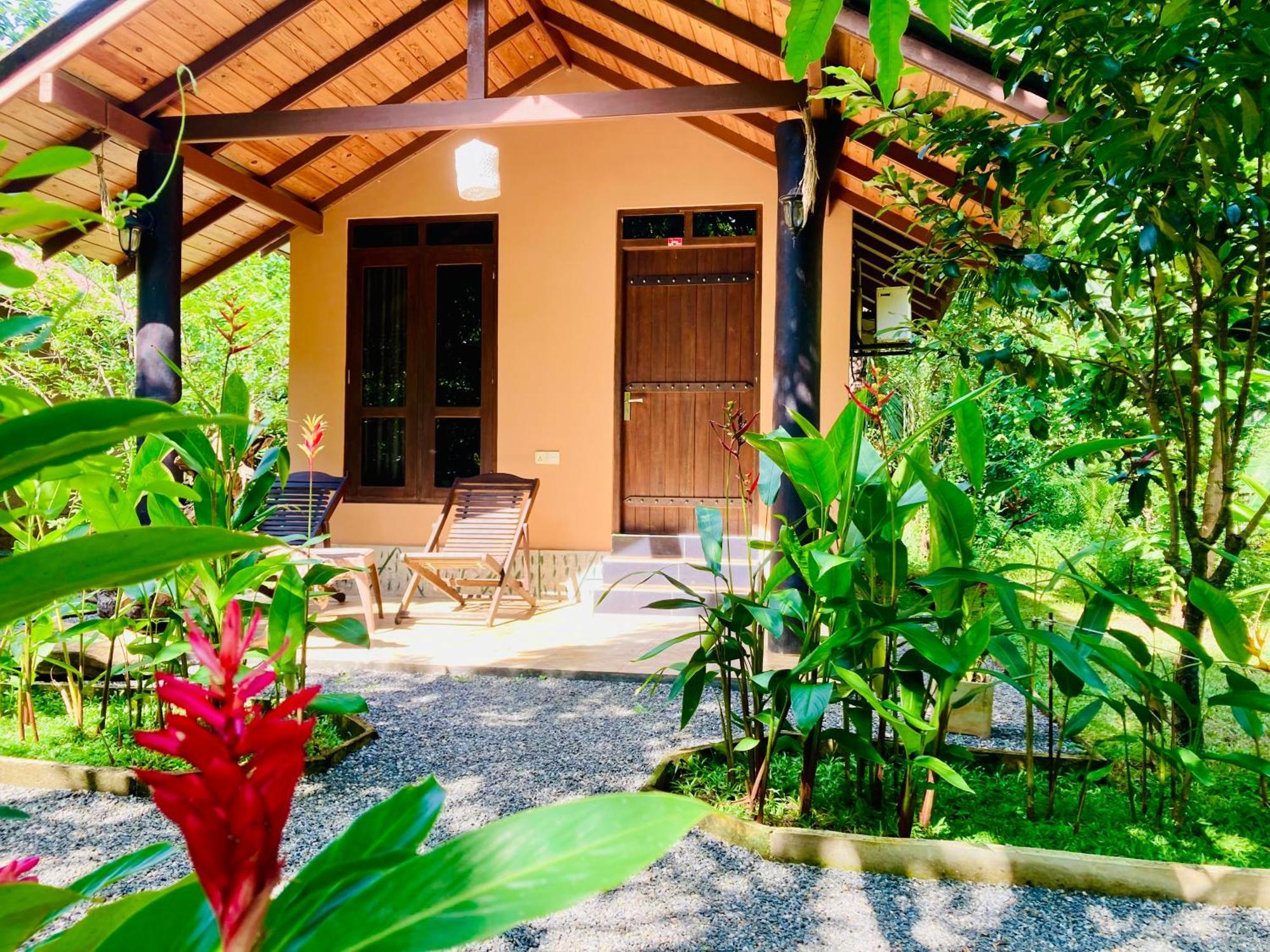 Suncity Privacy Cottages Udawalawe Esterno foto